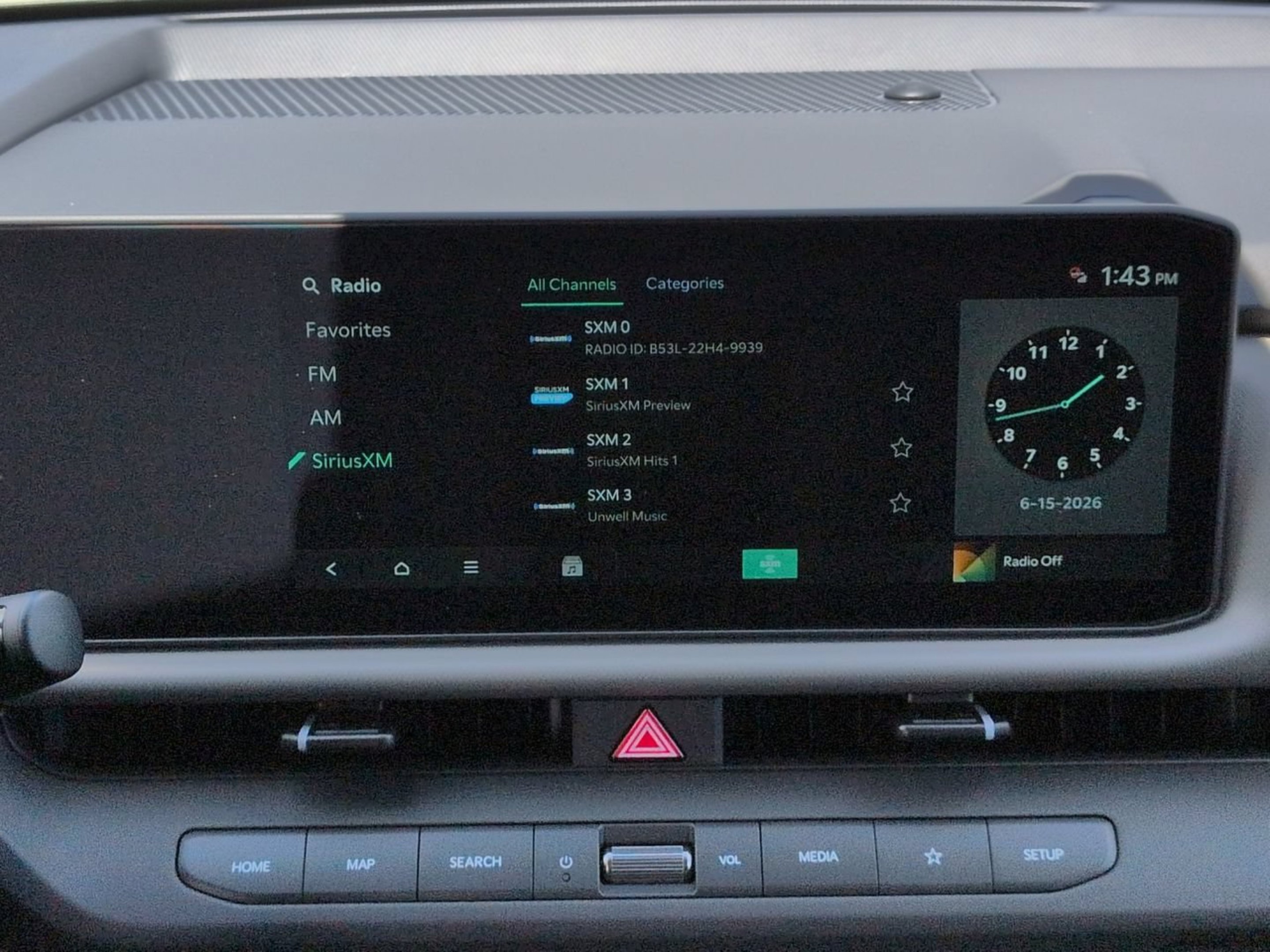 New 2027 Ivory Silver Kia LX image 15