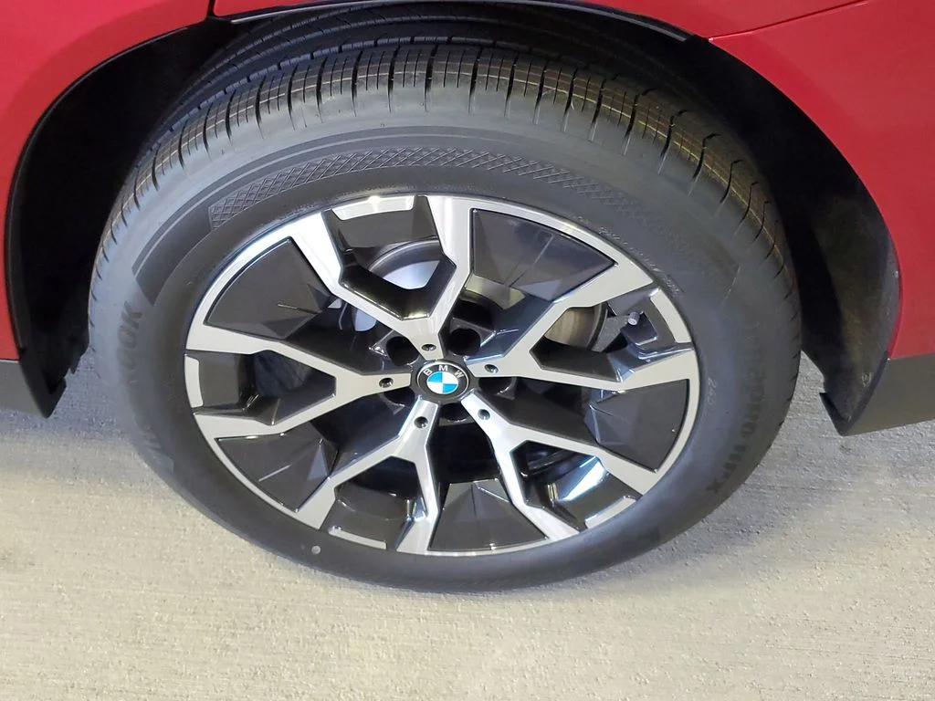 Used 2026 Red BMW 30 xDrive image 5