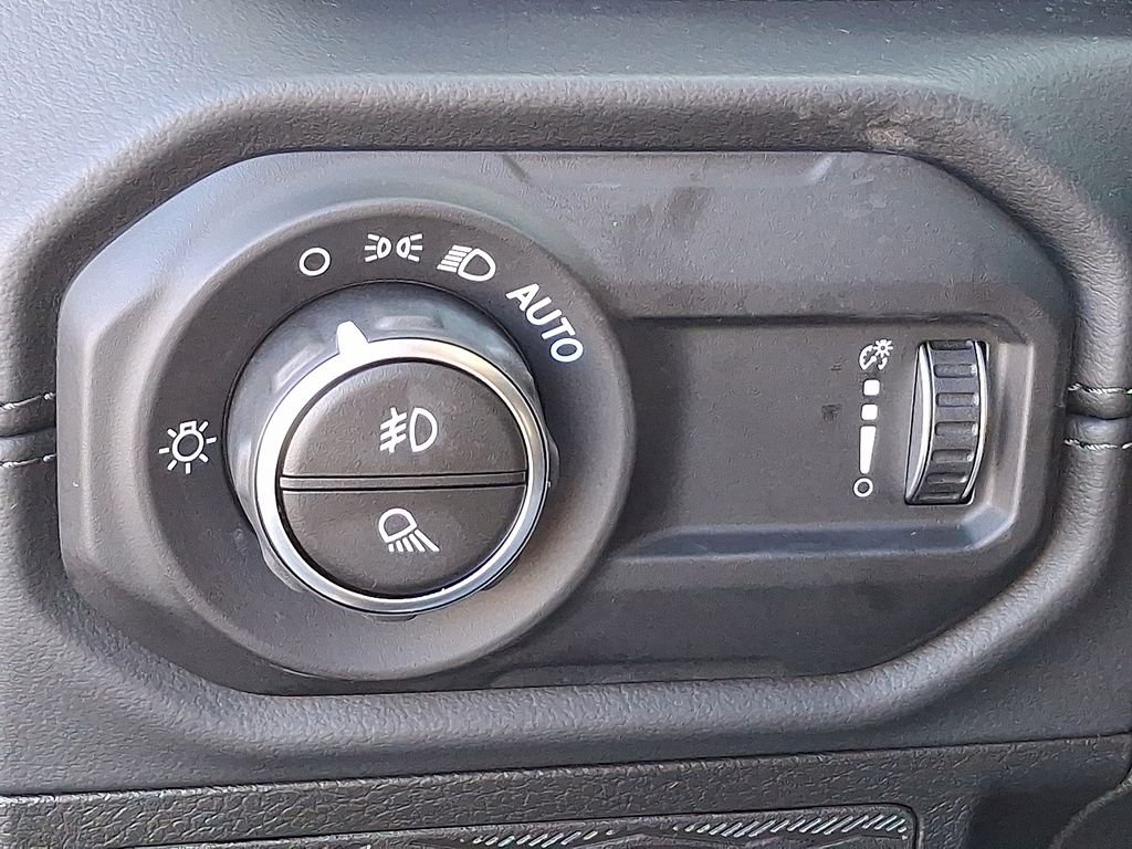 Used 2026 Gray Jeep Mojave image 24