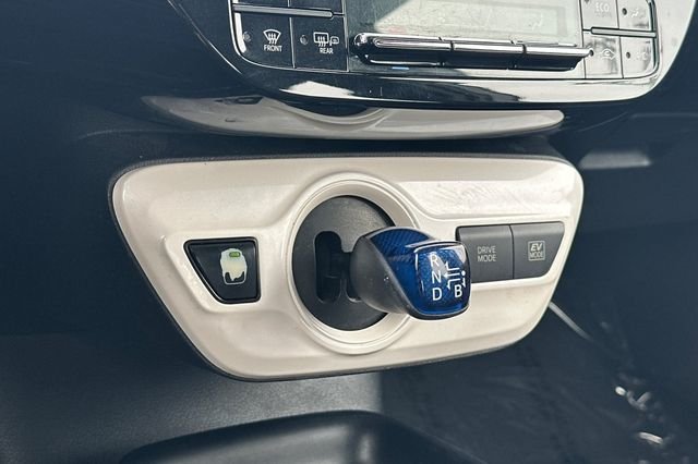 Used 2016 Gray Toyota Two image 24