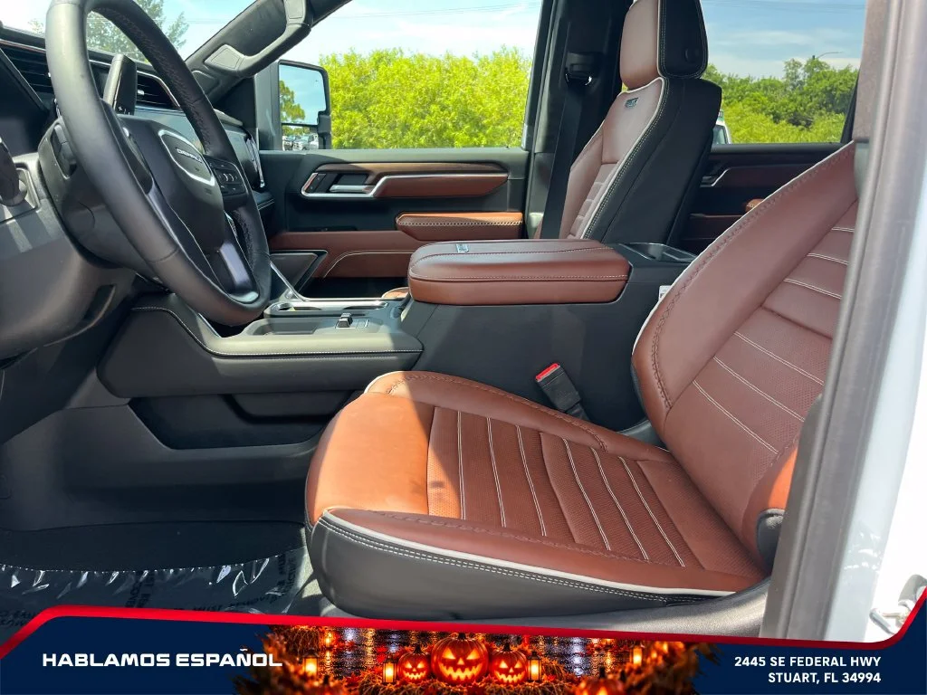 New 2026 Glacier White Tricoat GMC Denali Ultimate image 9