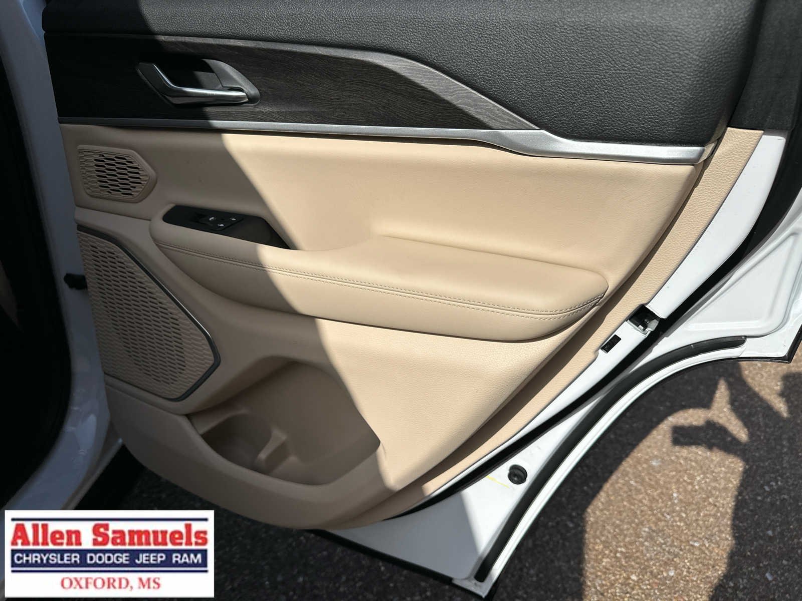 Used 2026 Bright White Clearcoat Jeep Limited image 44