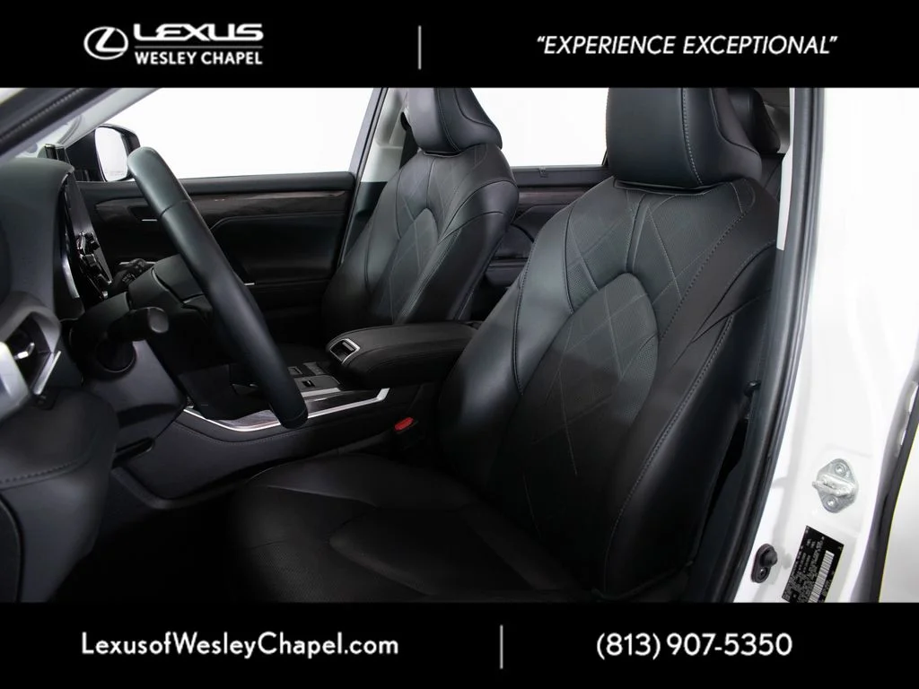 Used 2020 White Toyota Platinum image 7