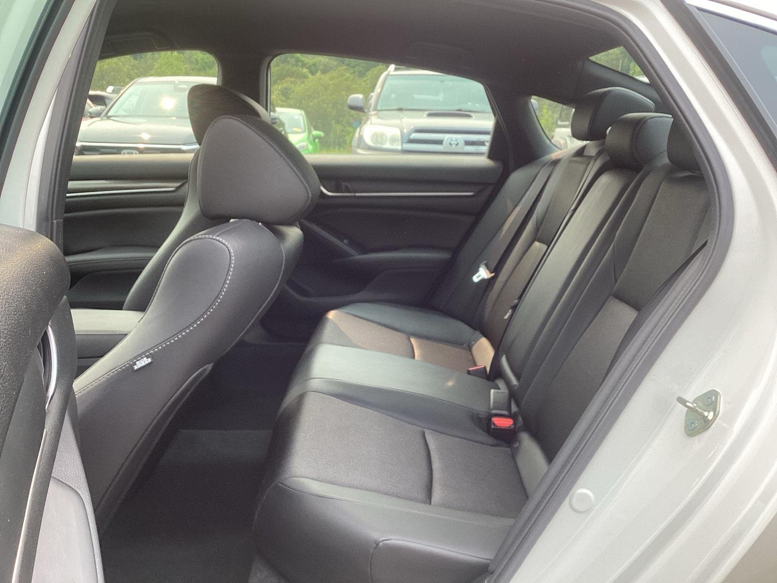 Used 2020 Platinum White Pearl Honda Sport image 23