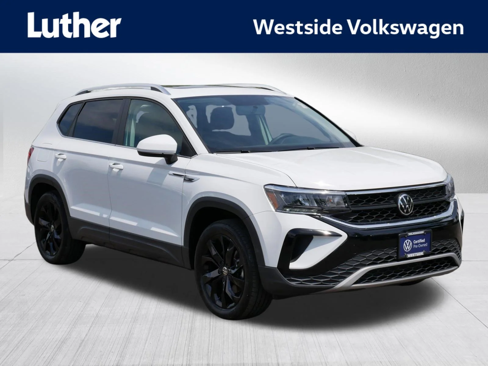 2022 Volkswagen Taos 1.5T SE 4Motion's photo