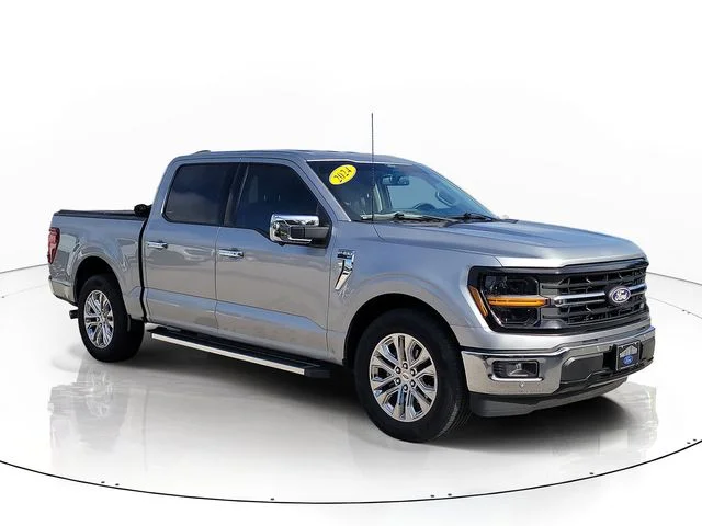Used 2024 Silver Ford XLT image 3