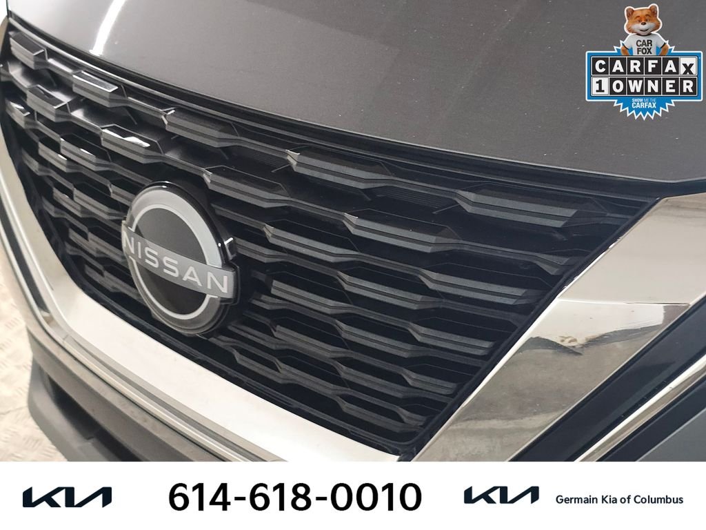 Used 2023 Gray Nissan S image 14