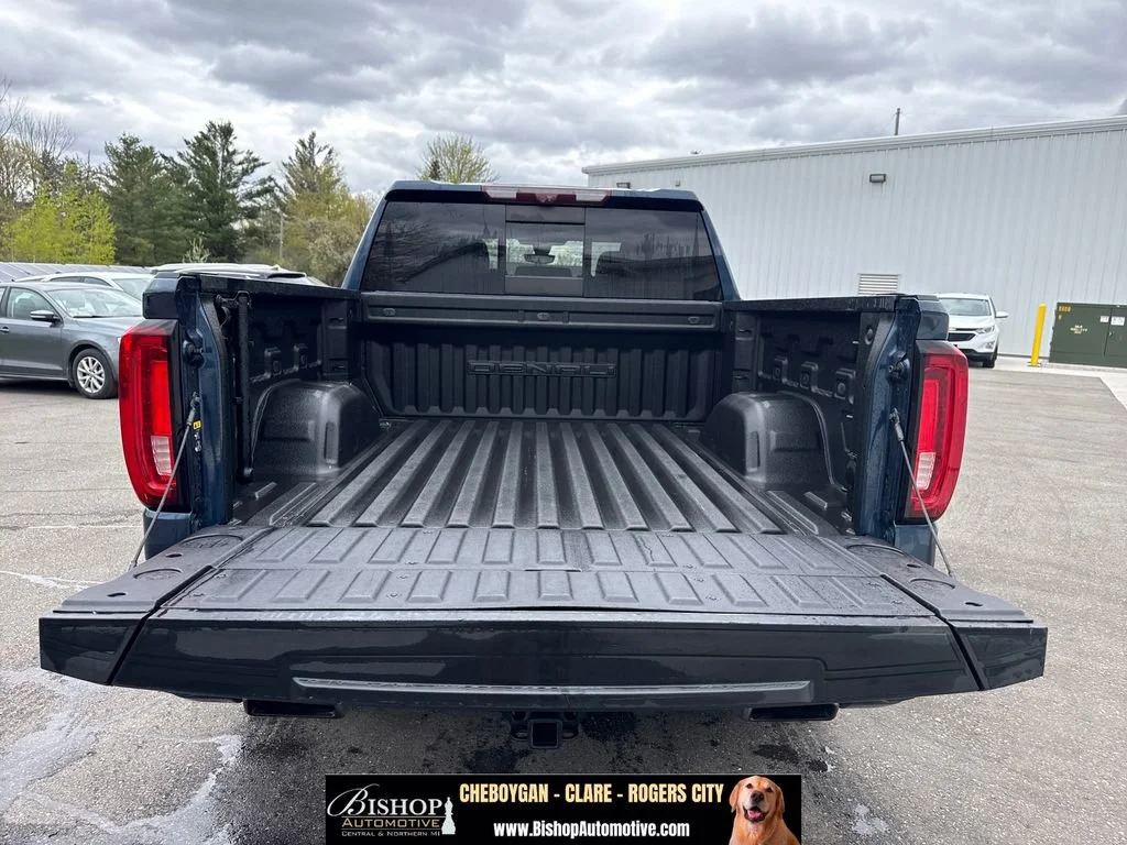 Pre-Owned 2020 GMC Sierra 1500 Denali Crew Cab image 10