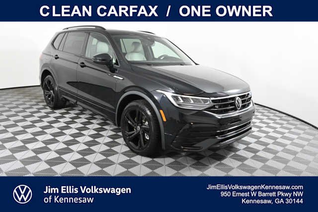 2023 Volkswagen Tiguan SE R-LINE BLACK