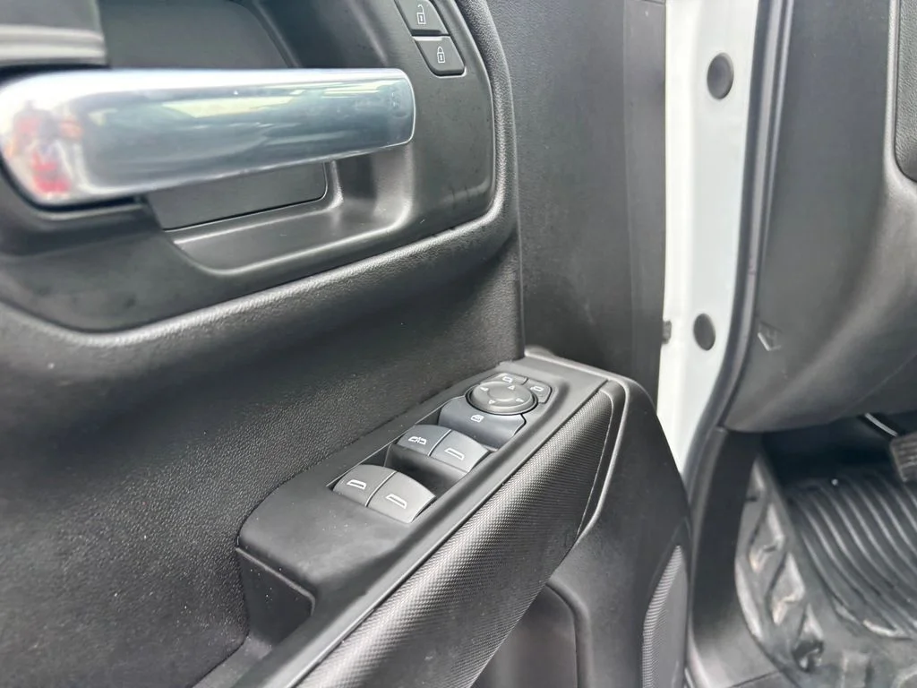 Used 2025 White Chevrolet WT image 24