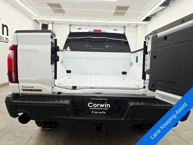 New 2026 Oxford White Ford Tremor® image 5