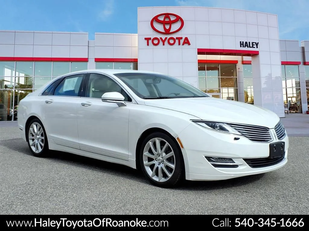 2013 Lincoln MKZ All Wheel Drive's photo