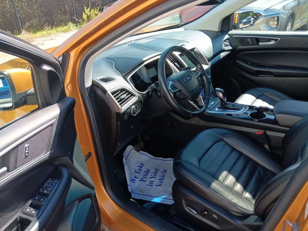 Used 2016 Electric Spice Metallic Ford SEL image 13