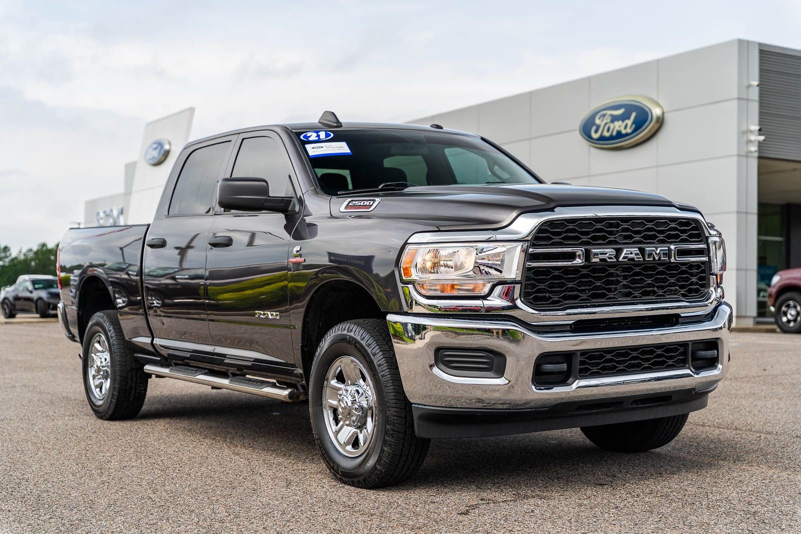 2021 RAM 2500 Tradesman 4X4 Crew Cab SWB's photo