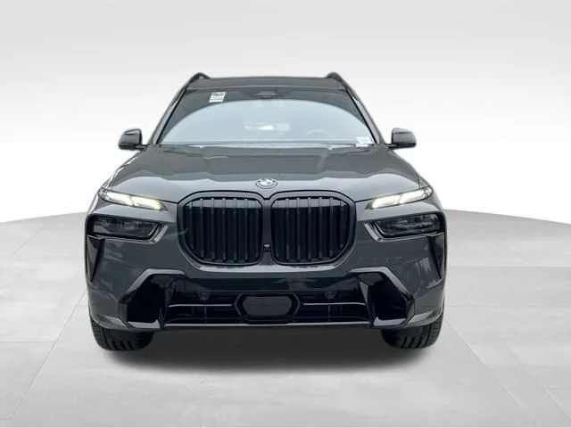 New 2026 Dravit Grey Metallic BMW xDrive40i image 2