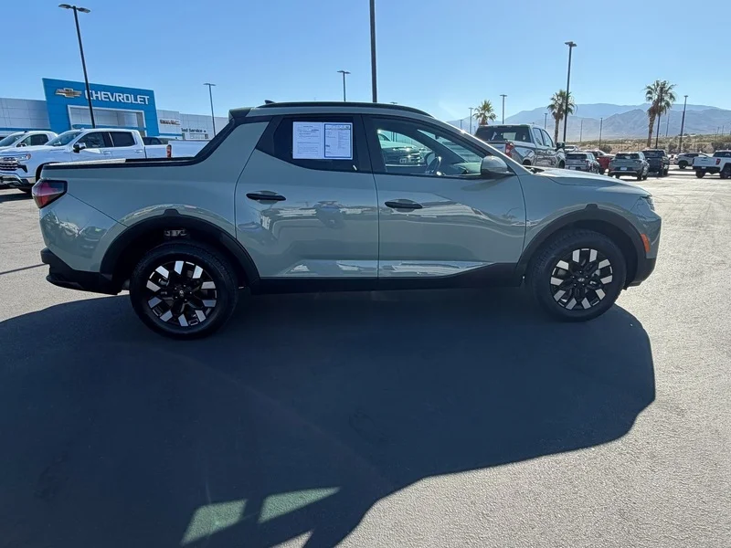 Used 2025 Sage Gray Hyundai SEL image 2