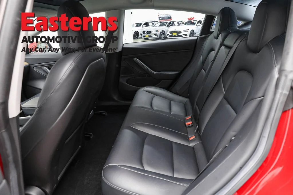 Used 2019 Red Tesla Long Range image 15