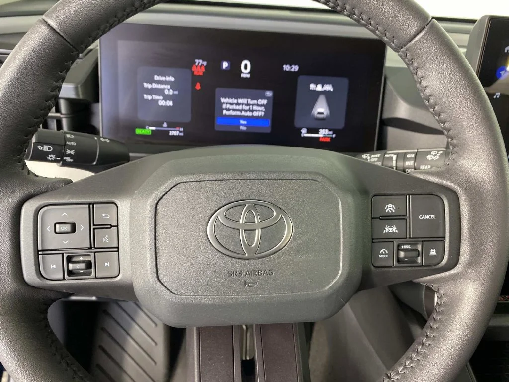 Used 2026 Midnight Black Metallic Toyota XLE Premium image 13