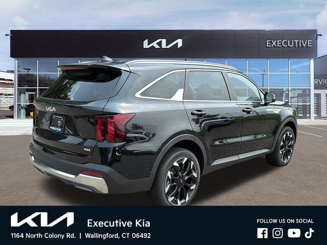 New 2026 Ebony Black Kia EX image 4