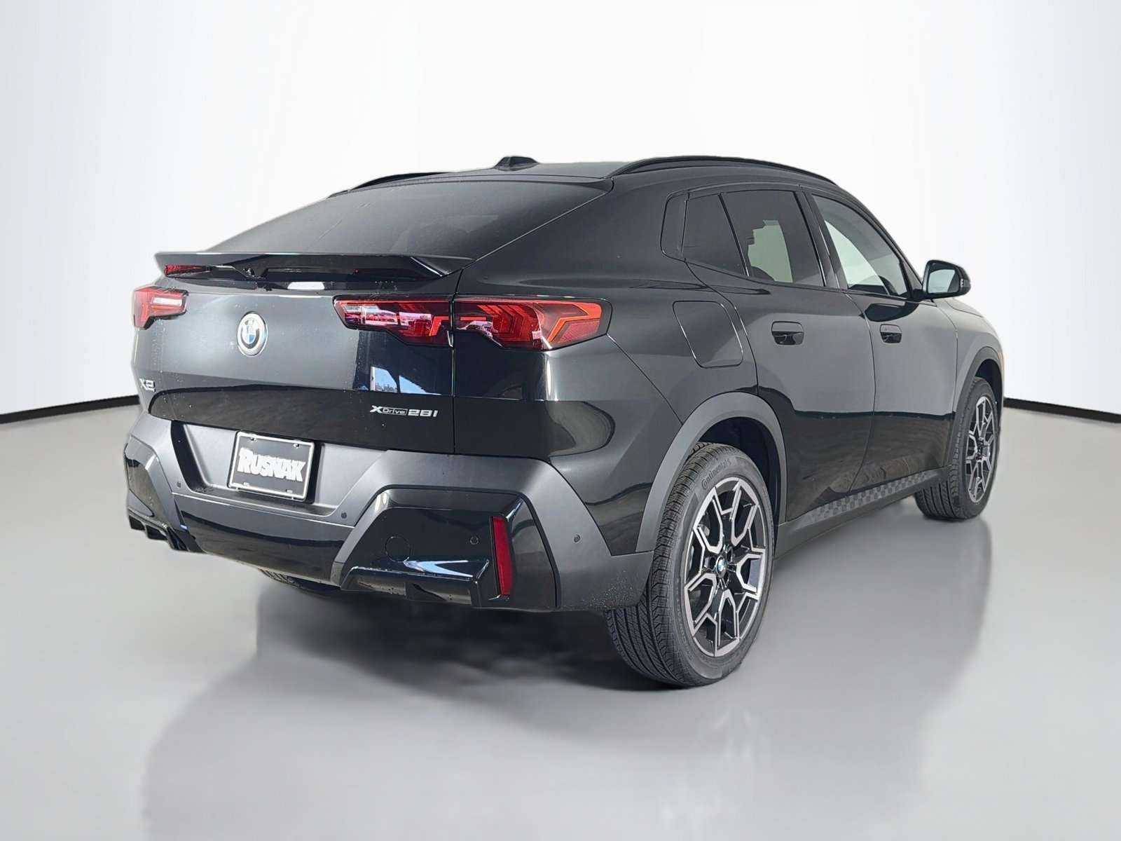 New 2027 Black Sapphire Metallic BMW xDrive28i image 7