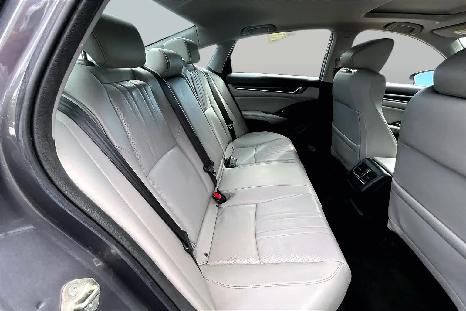 Used 2019 Modern Steel Metallic Honda EX-L 1.5T image 19