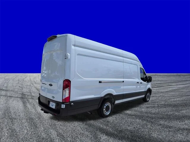New 2026 White Ford Base image 4