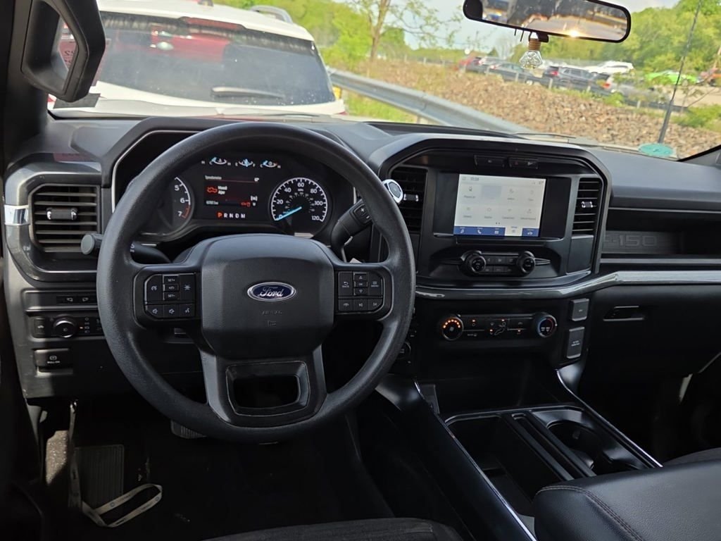 Used 2022 White Ford XL image 7