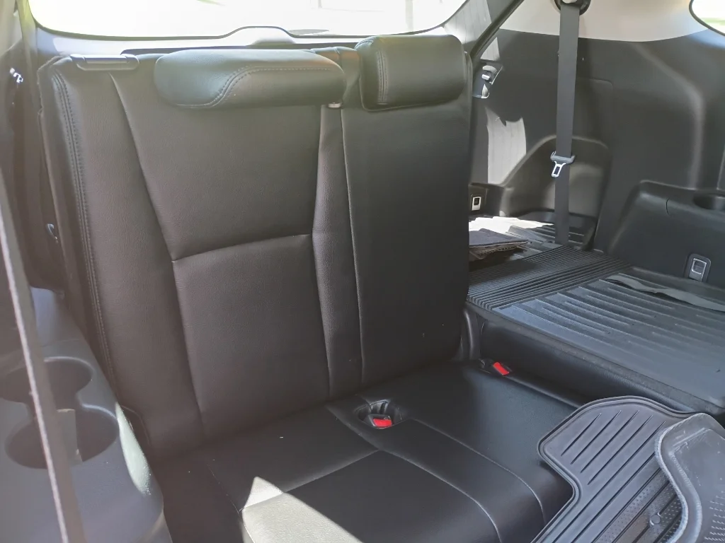Used 2020 Blueprint Toyota LE image 15