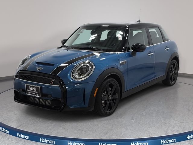 2024 MINI Hardtop 4 Door