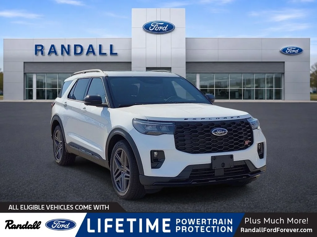 New 2026 Star White Metallic Tri-Coat Ford ST image 1