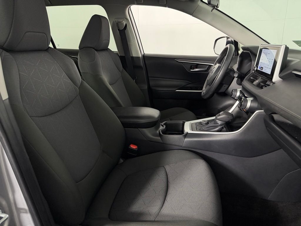 Certified Used 2025 Silver Toyota XLE image 30