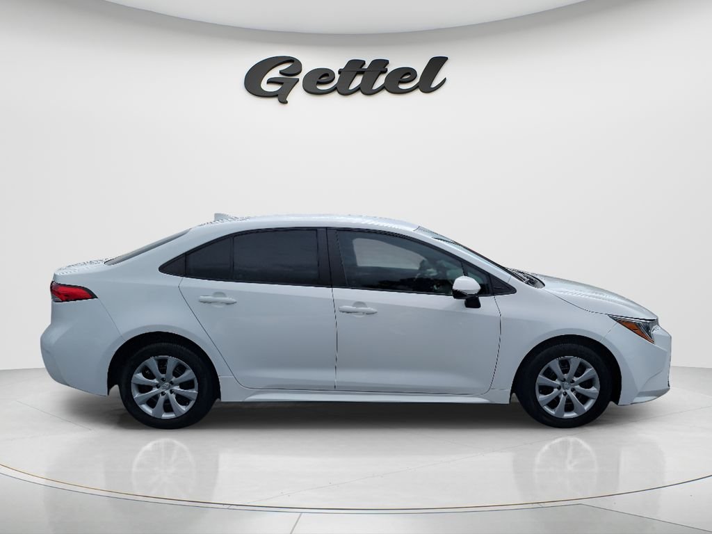 Used 2024 White Toyota LE image 4