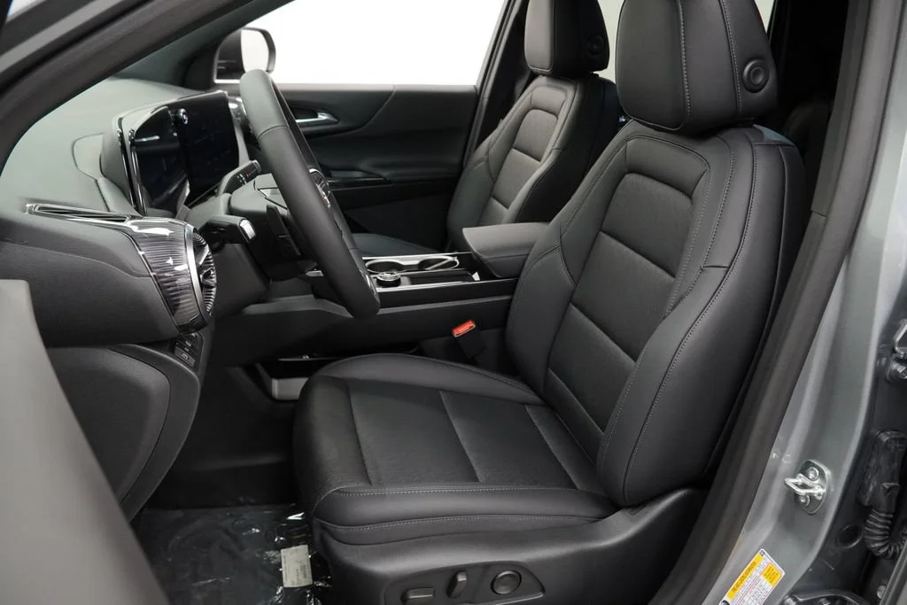 New 2027 Sterling Gray Metallic Chevrolet LT image 6