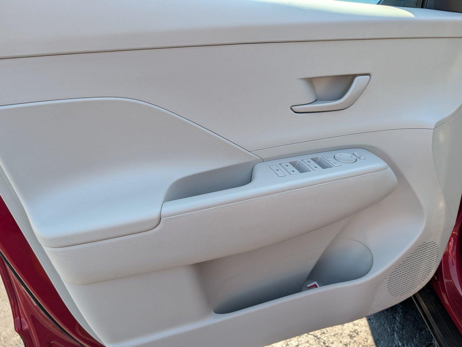 Used 2025 Ultimate Red Metallic Hyundai SEL image 14