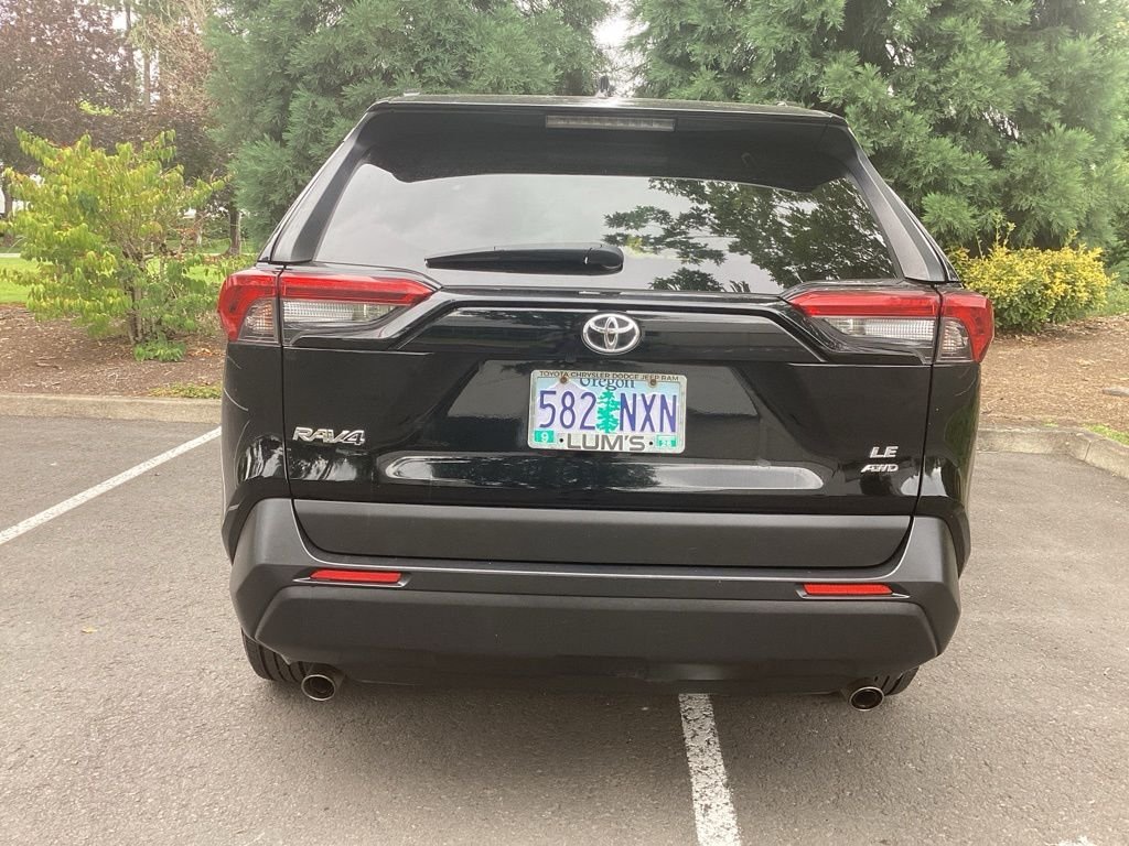 Used 2019 Black Toyota LE image 19