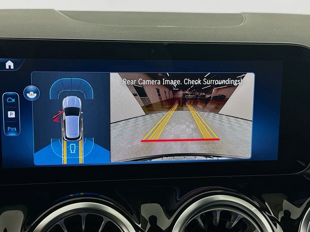 Used 2026 Black Mercedes-Benz GLA 250 image 15