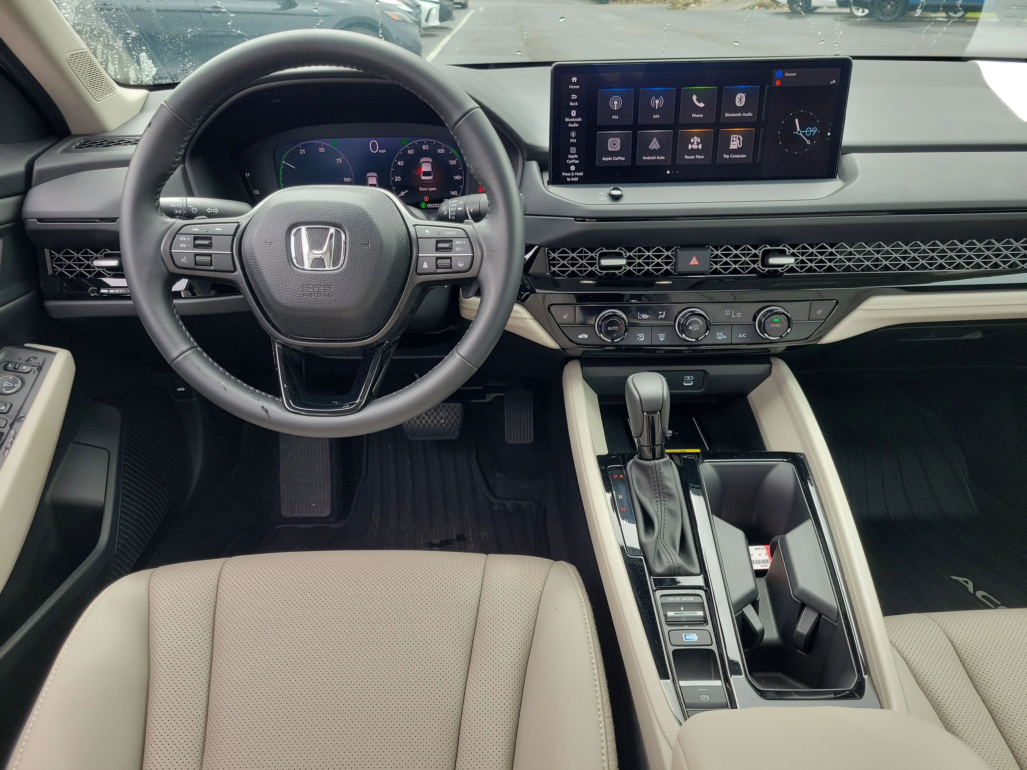 Used 2025 WHITE Honda EX-L image 10