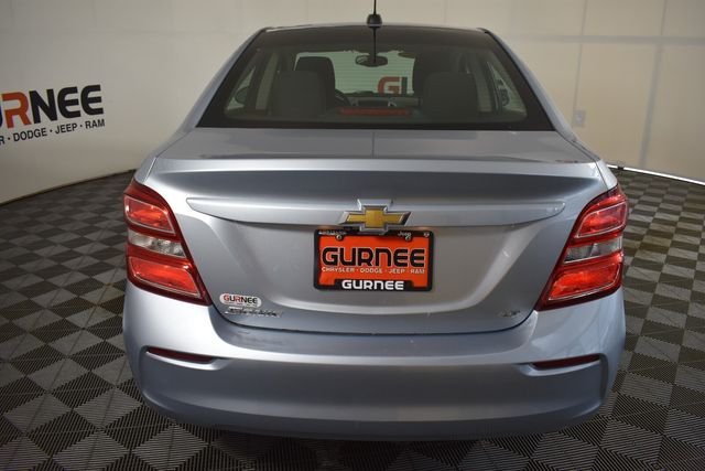 Used 2017 Blue Chevrolet LT image 4