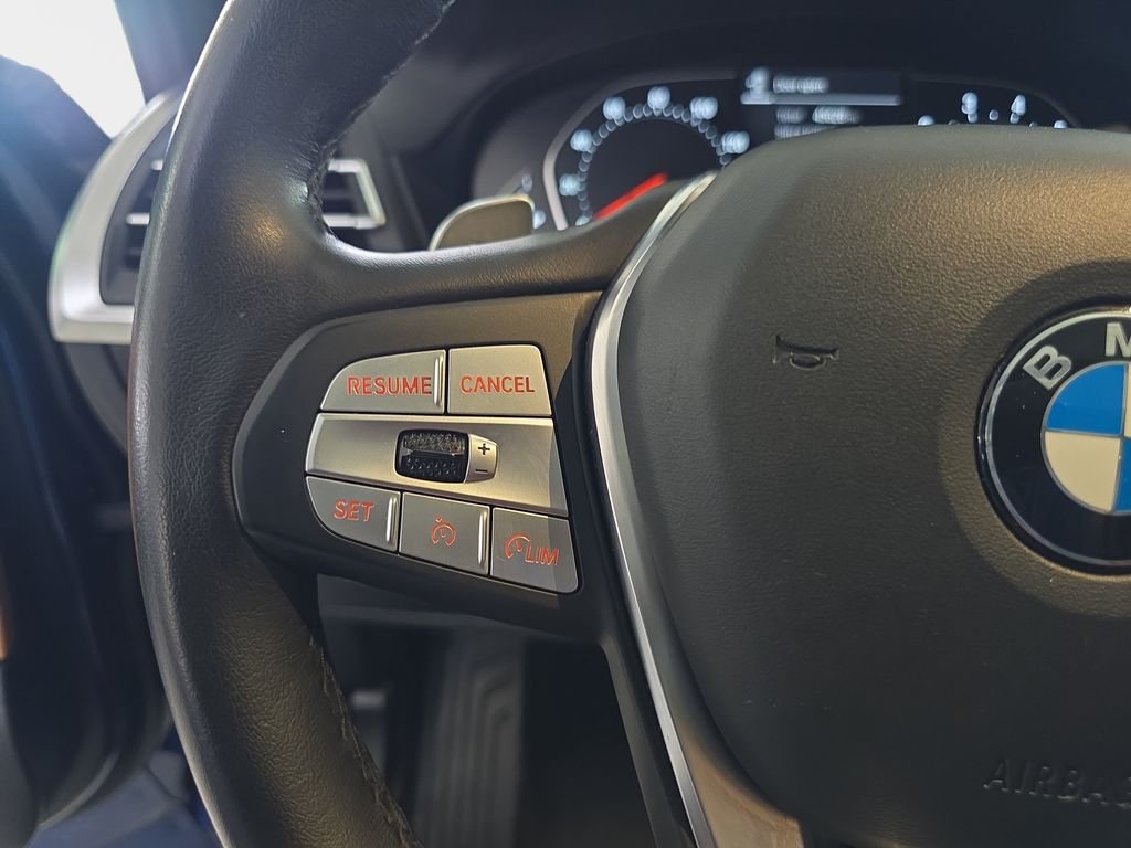 Used 2022 Phytonic Blue Metallic BMW sDrive30i image 20