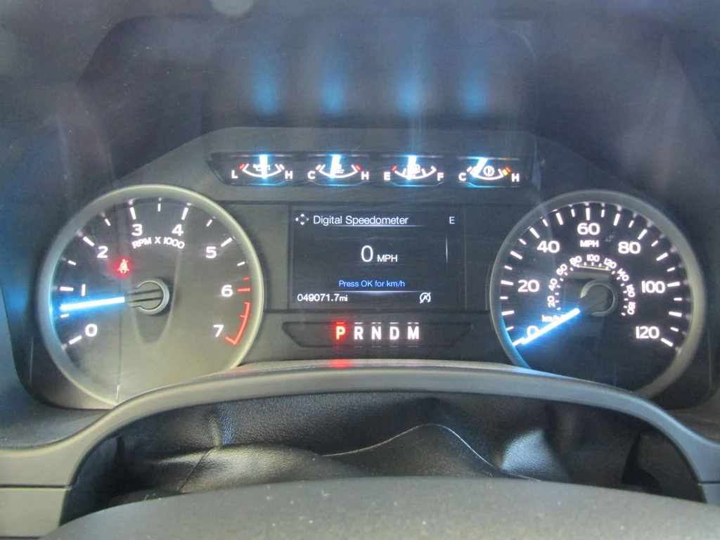 Used 2019 Ingot Silver Ford XLT image 27