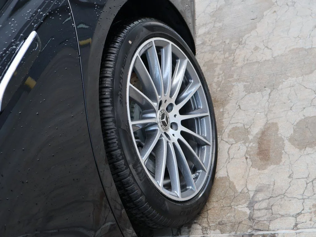 New 2026 Black Mercedes-Benz S 580 image 40