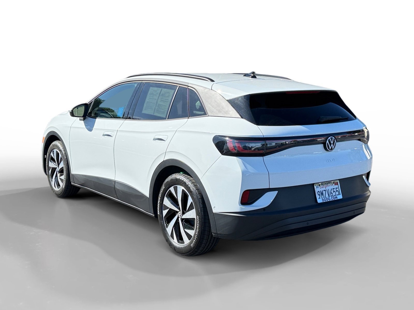 Certified Used 2024 Pure White Volkswagen Standard image 3