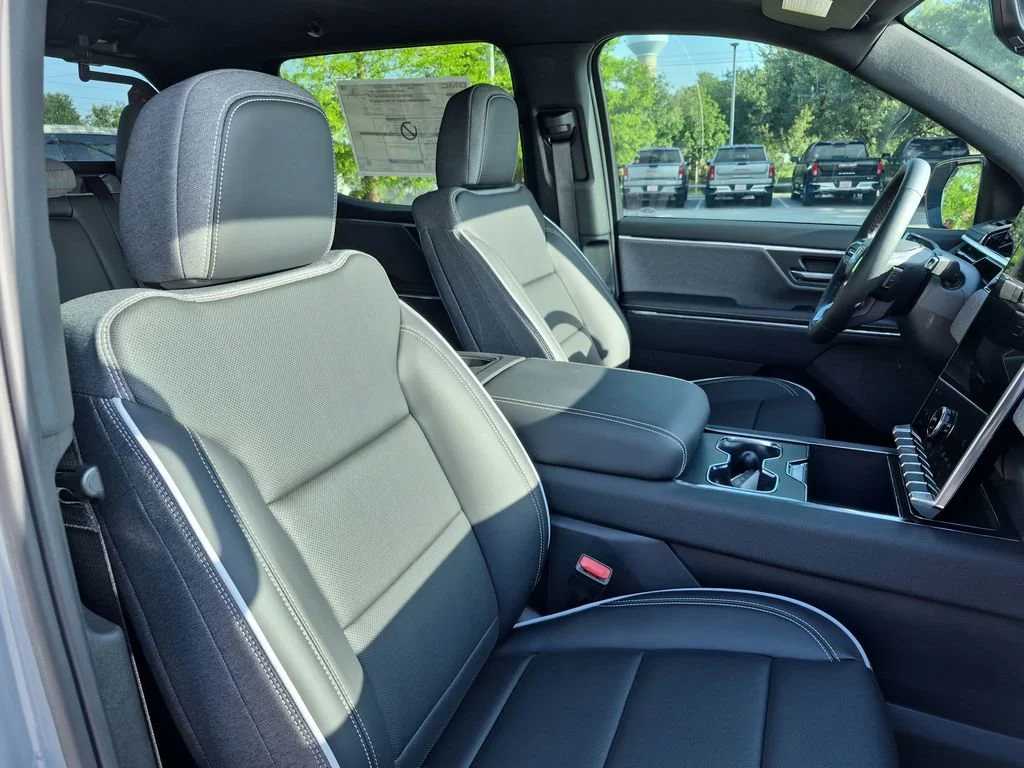 2026 GMC Sierra EV Elevation - Photo 40