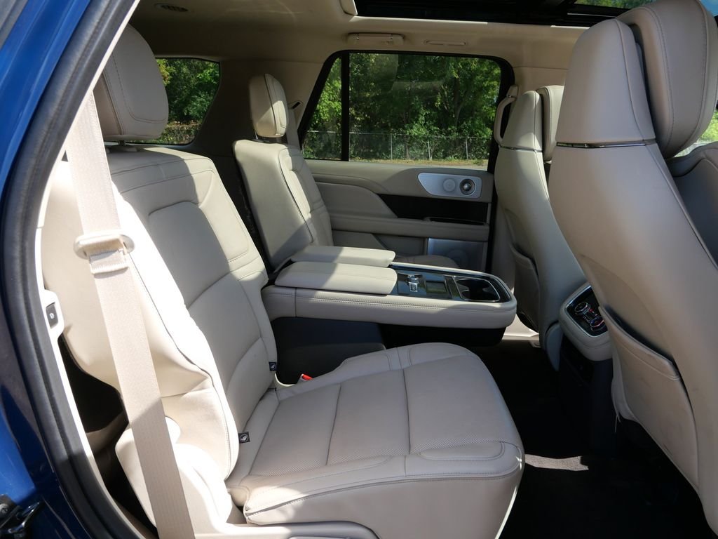 Certified Used 2019 Blue Lincoln Reserve image 14