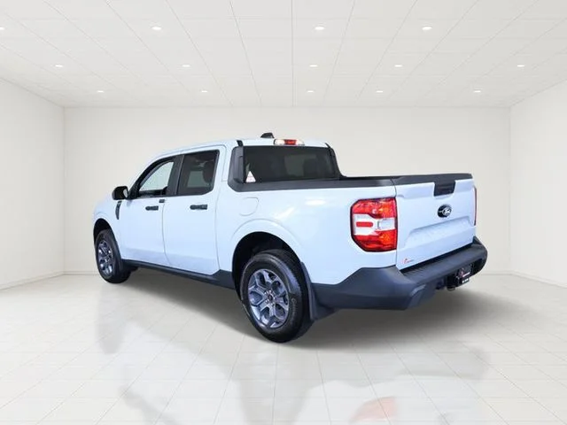 Certified Used 2025 White Ford XLT image 4