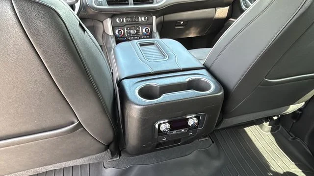 Used 2023 Silver GMC SLT image 21
