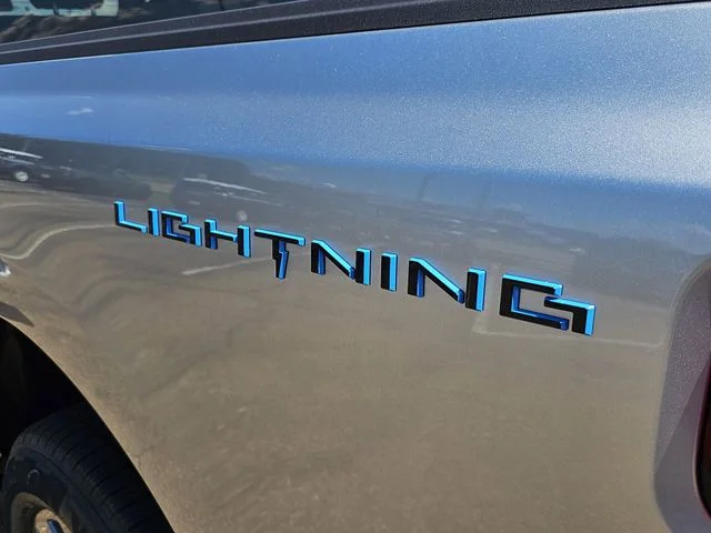 2025 Ford F-150 Lightning Flash - Photo 54