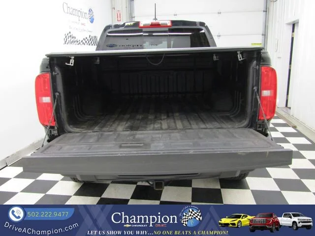 Used 2022 Black Chevrolet ZR2 image 15