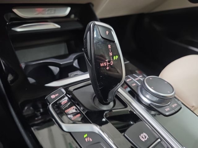 Used 2021 Mineral White Metallic BMW xDrive30i image 24