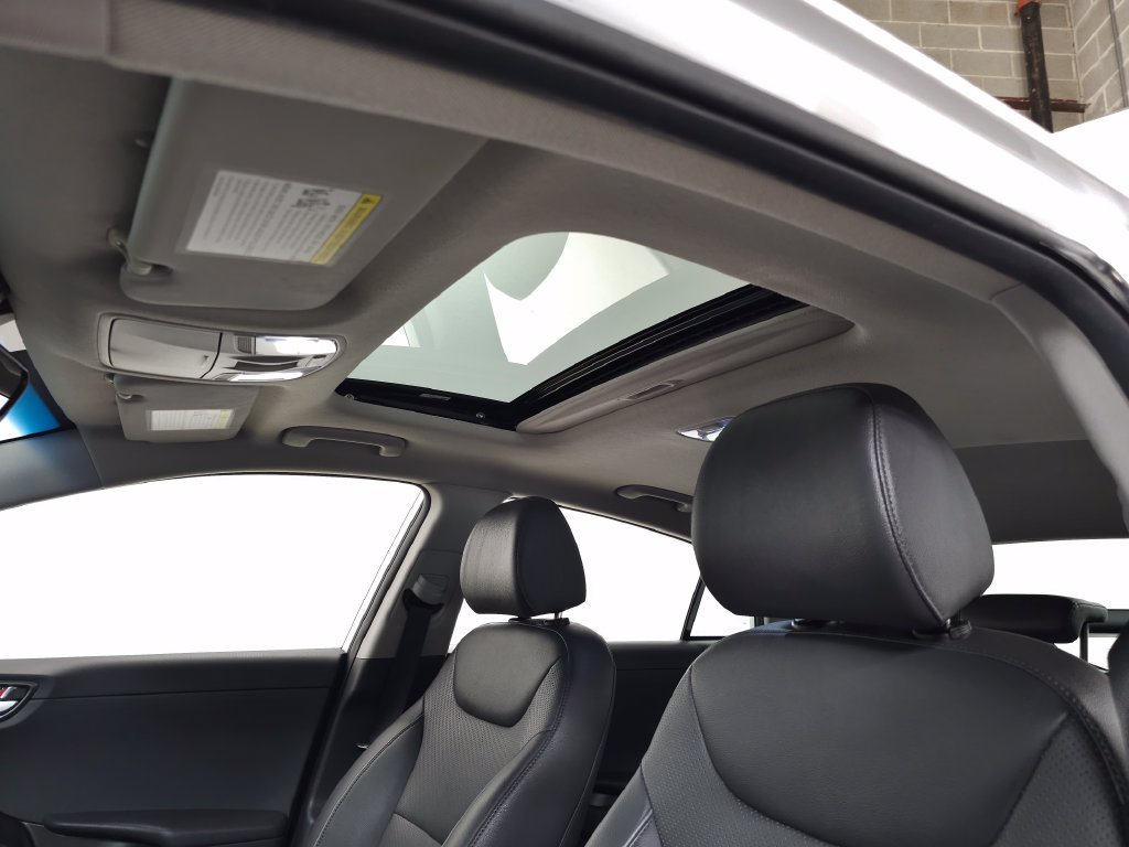 2021 Hyundai IONIQ Limited - Photo 15